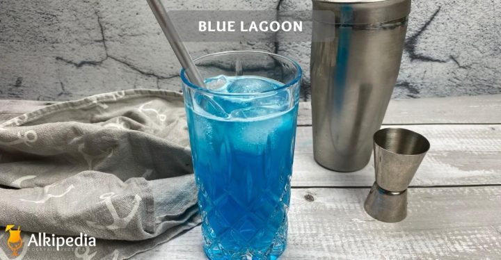 Blue lagoon with metal straw