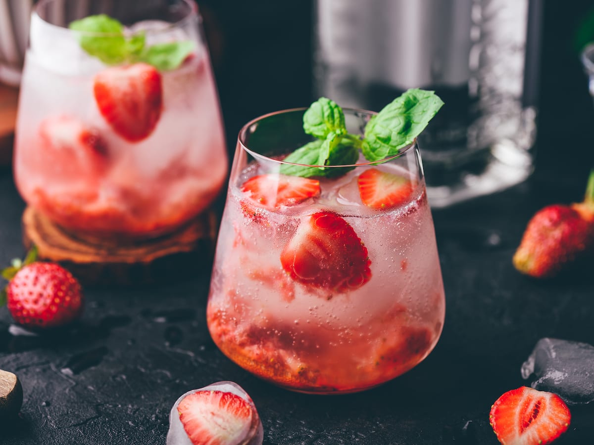 Strawberry gin and tonic cocktail